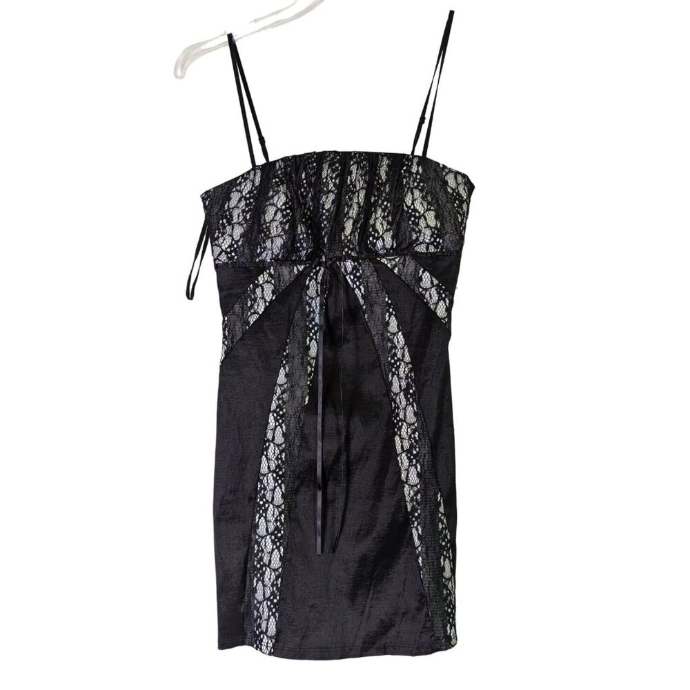 Danese USA Women size L Stretch Mini Lace Trim Black Cruise Dance Party Dress